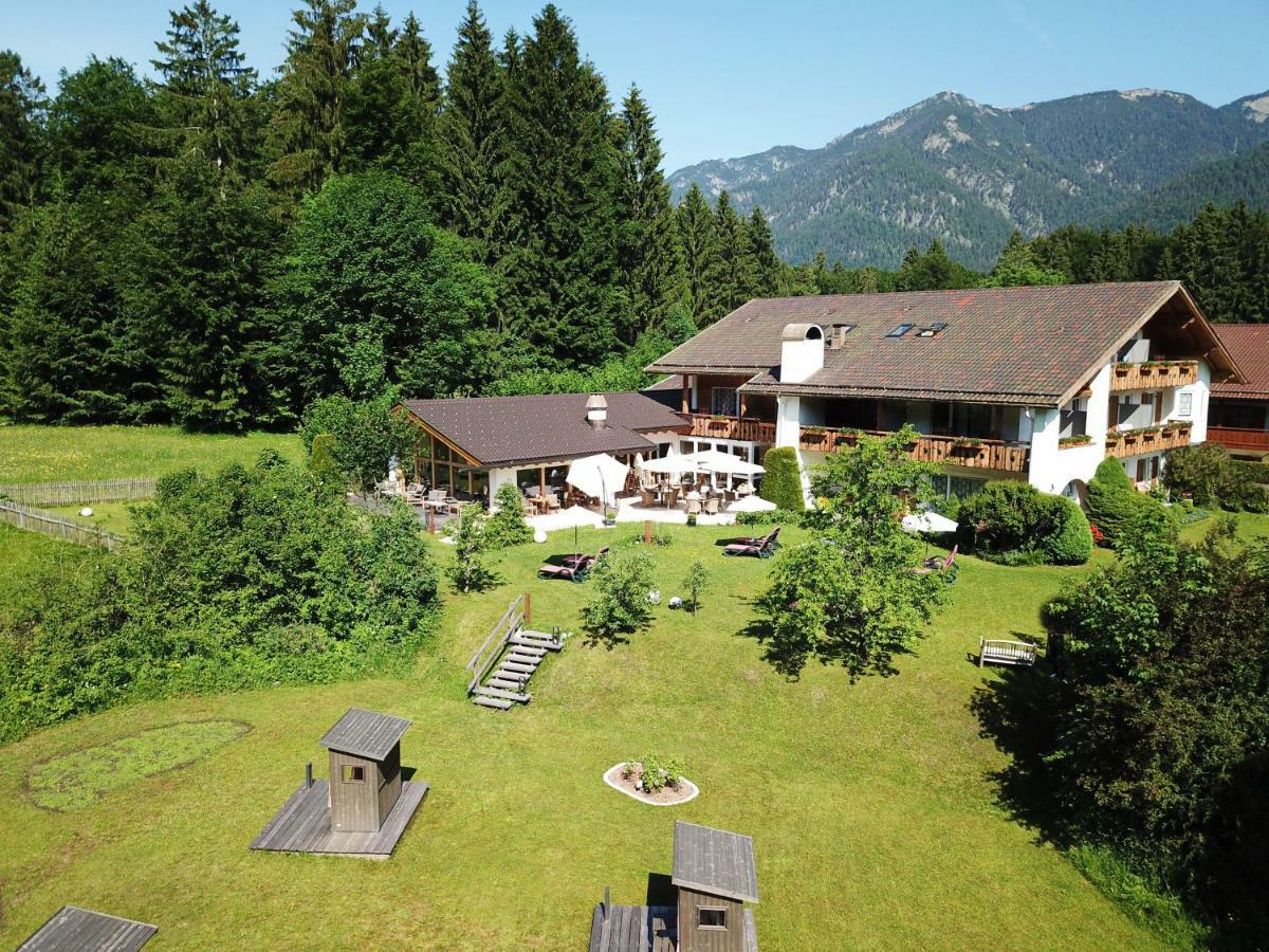 Boutique Hotel Laengenfelder Hof Grainau Exterior photo